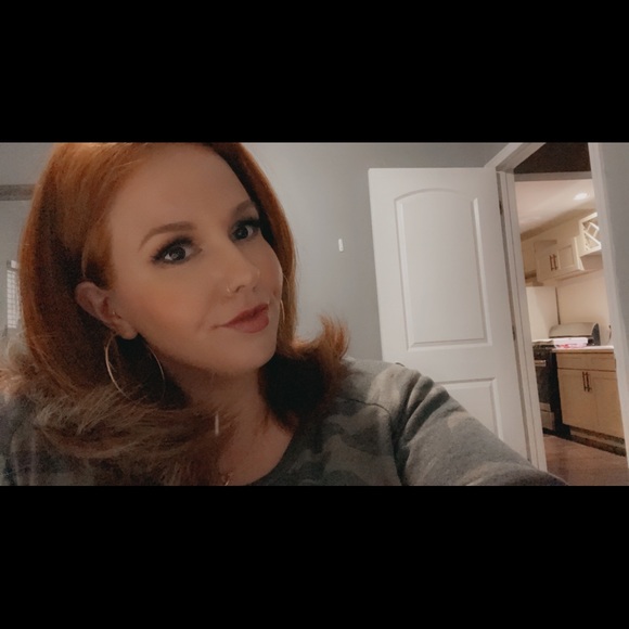 Meet your Posher, Samantha - Picture 2 of 6